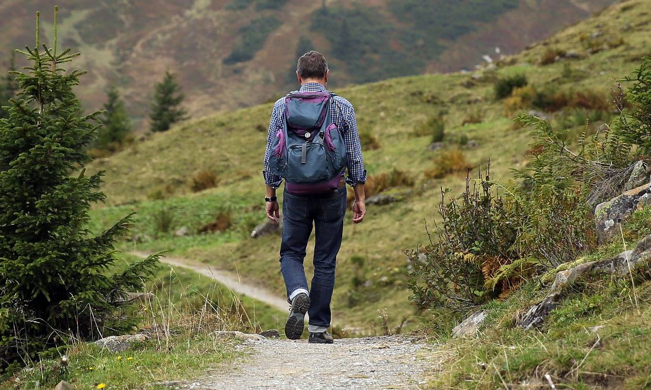 découvrez le plaisir de la randonnée ! conseils, itinéraires, équipements et astuces pour profiter pleinement de vos aventures à pied, en pleine nature et en toute sécurité.